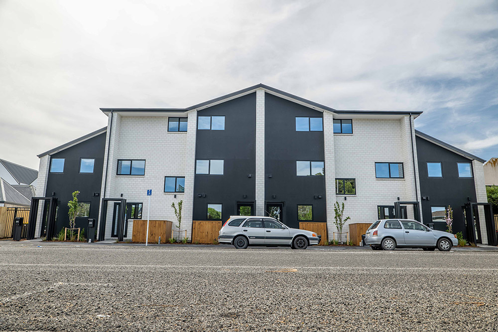 245 Kilmore Street Front