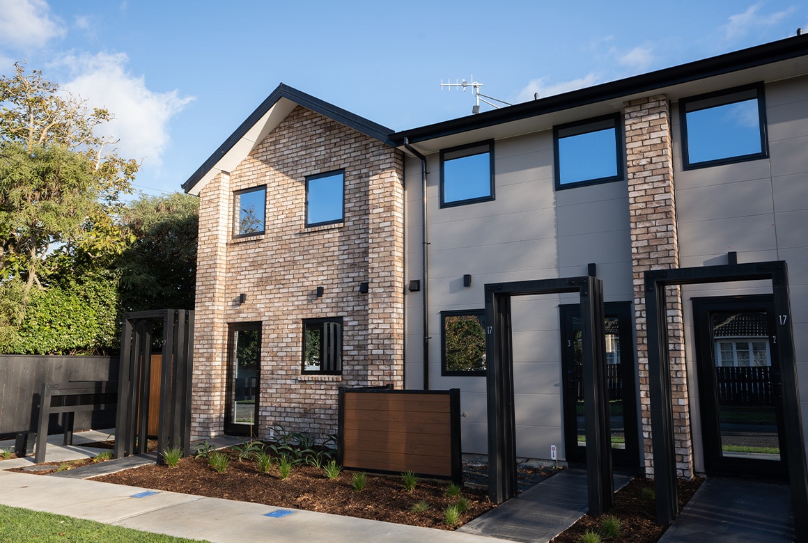 17 Pearce Crescent Completed Exterior